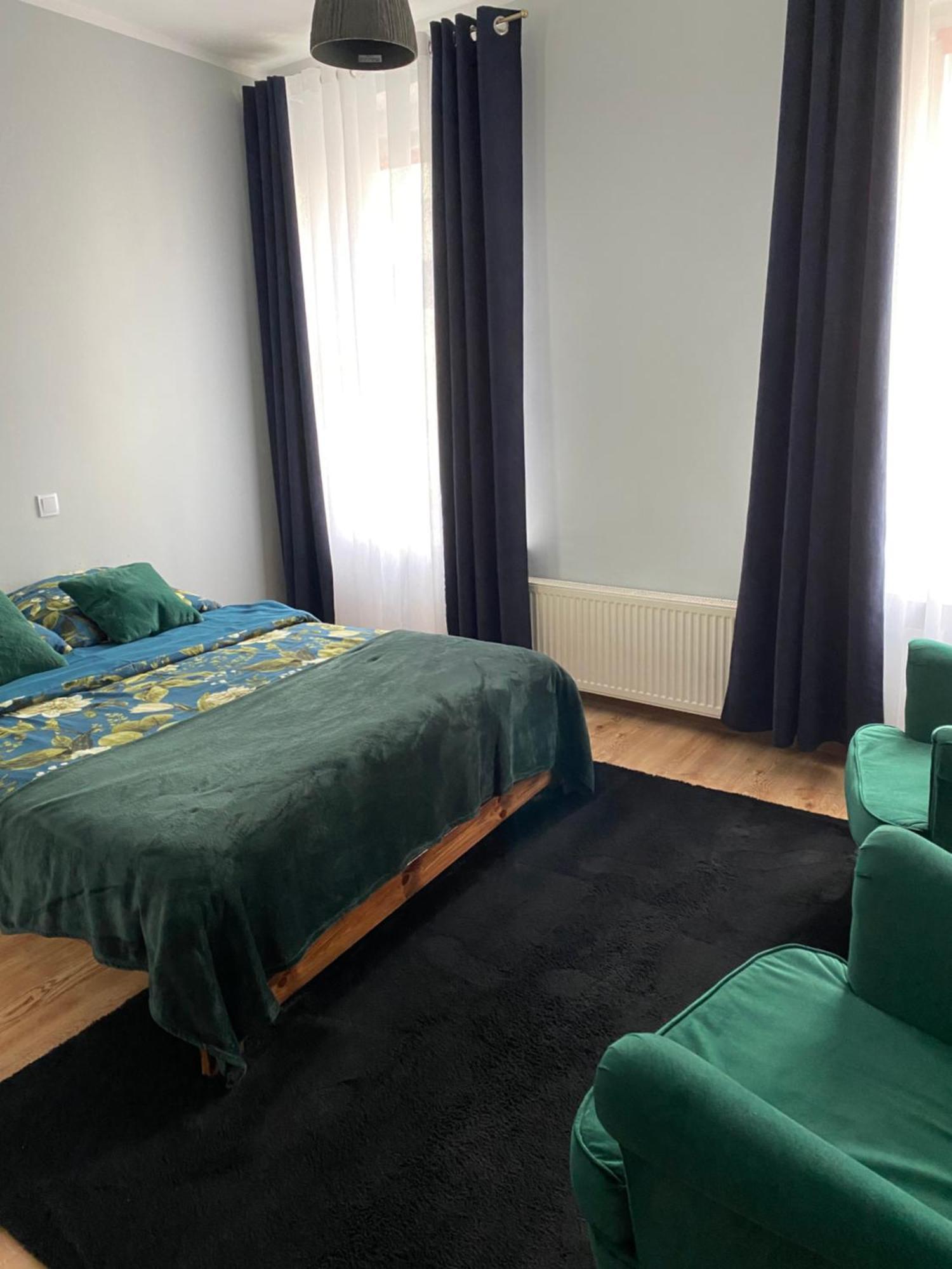 Apartament Jednosci زيلونا غورا المظهر الخارجي الصورة